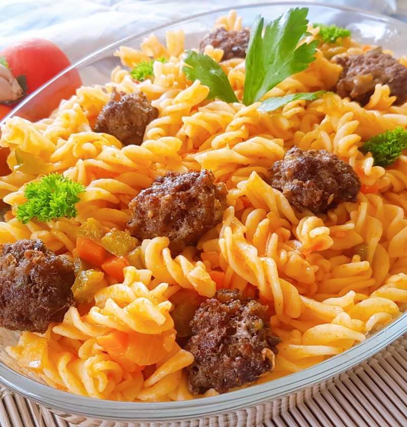 Spaghetti et boulettes de viande
